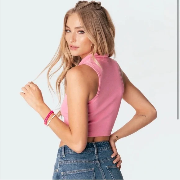 Edikted Riley Ribber Collared Crop Top - Picture 2 of 3